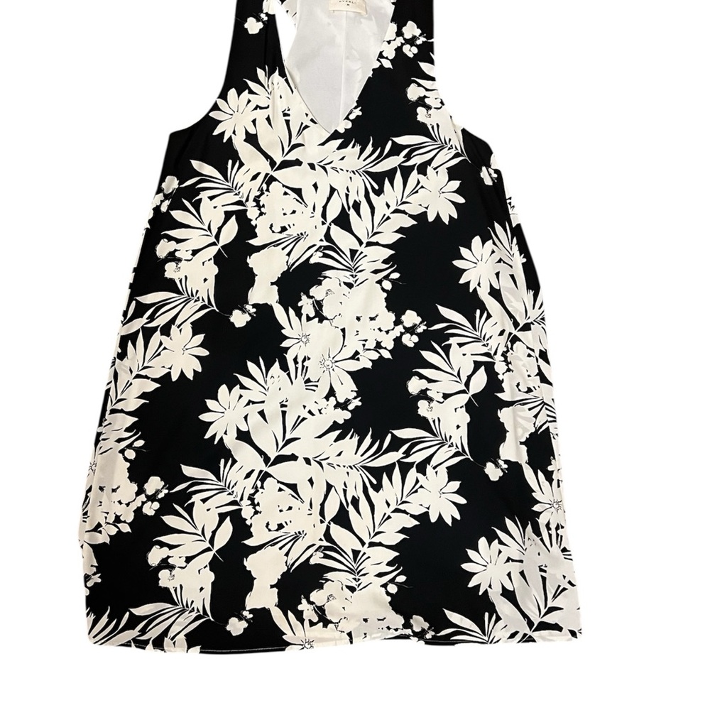 Everly women’s black and White Floral Sleeveless Dress beach dress size L